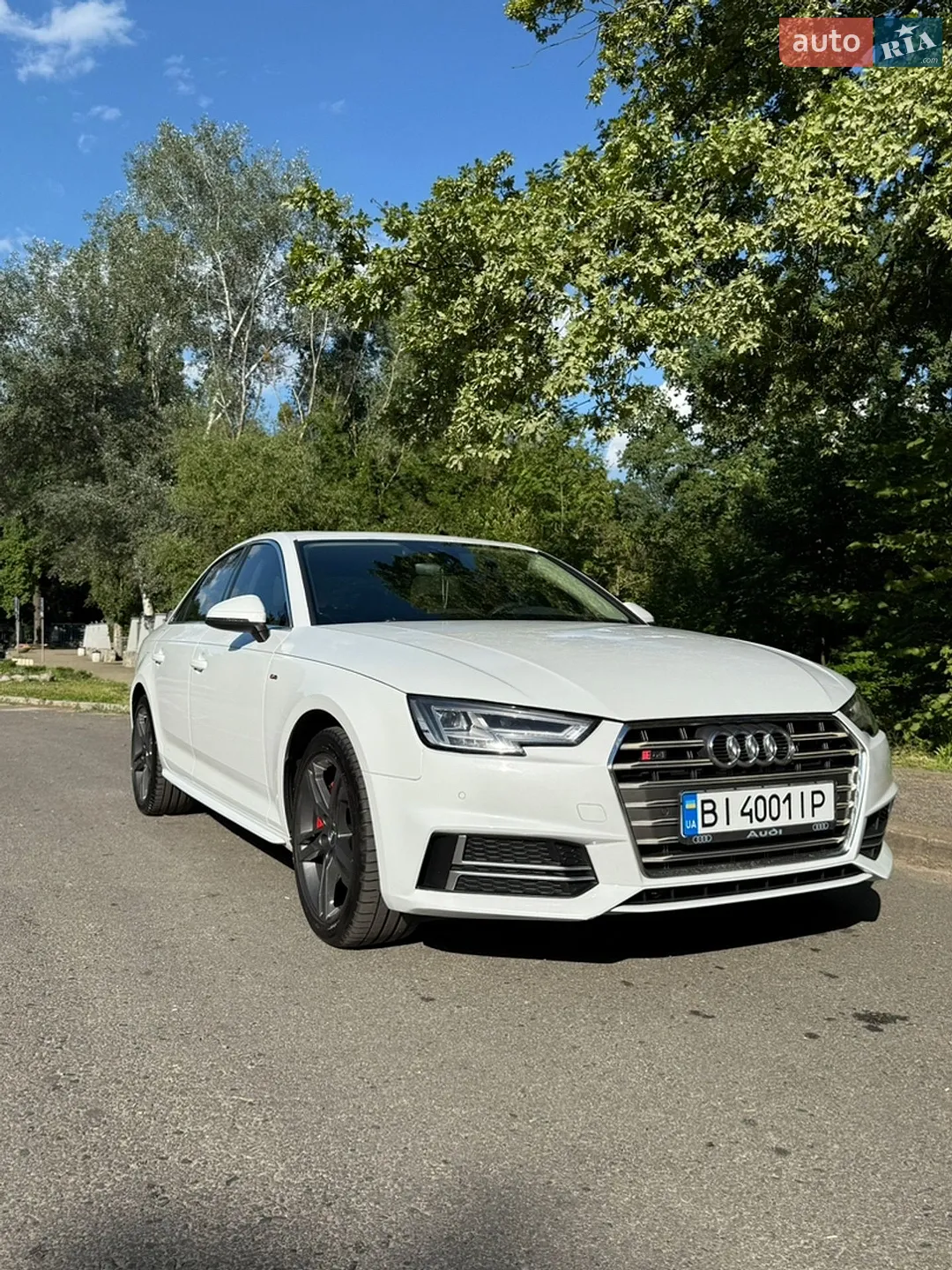 Audi A4, 2016