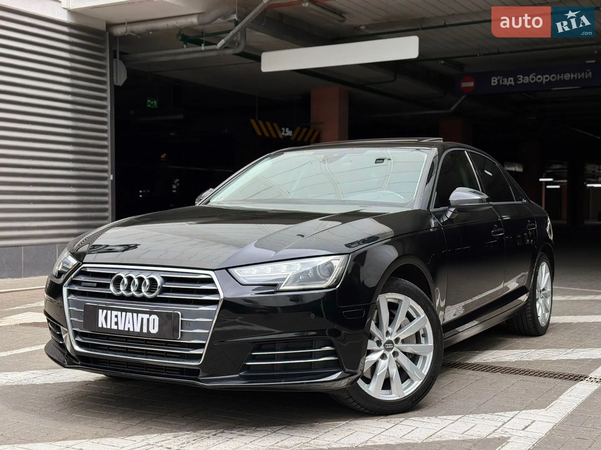Audi A4, 2016