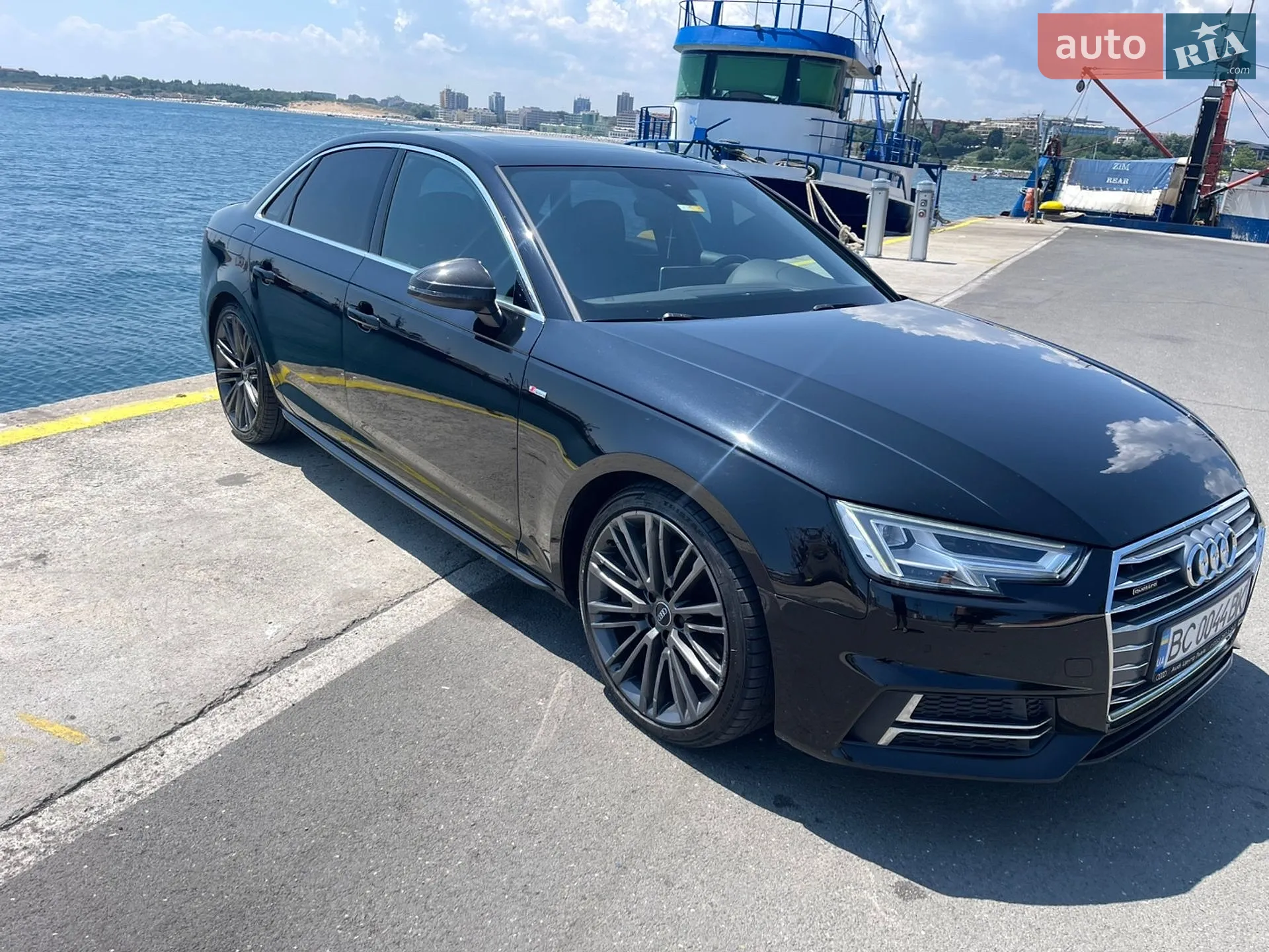 Audi A4, 2016