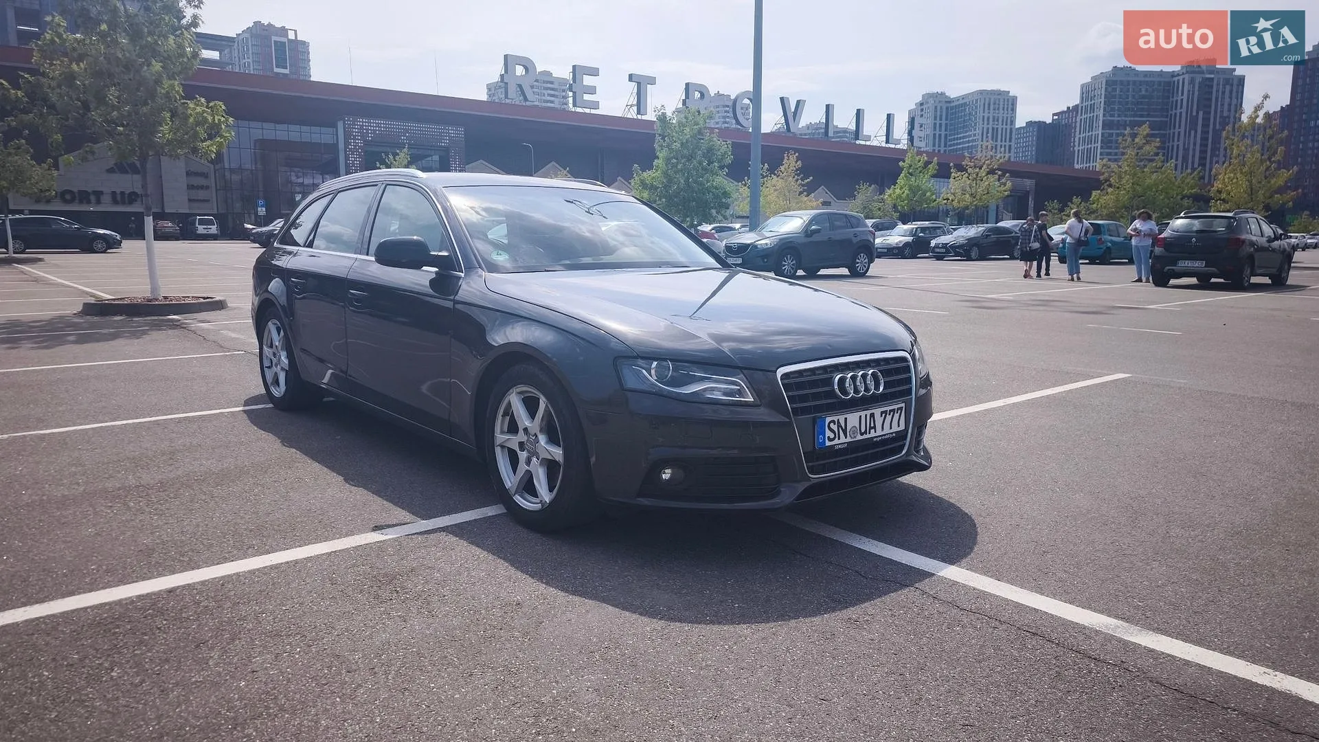 Audi A4, 2011