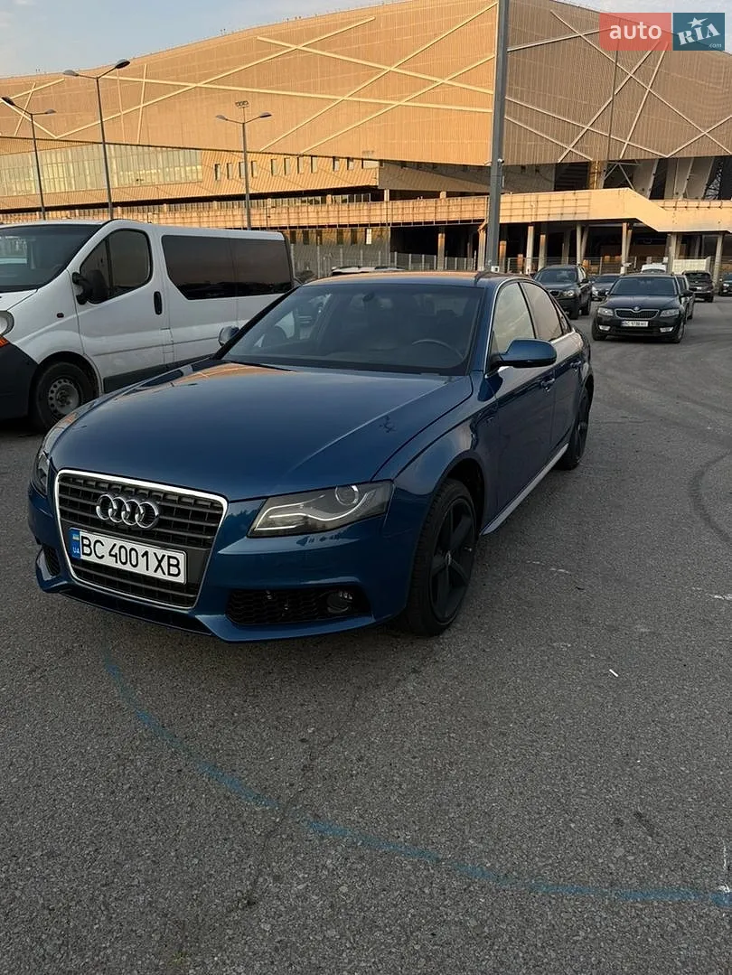 Audi A4, 2011