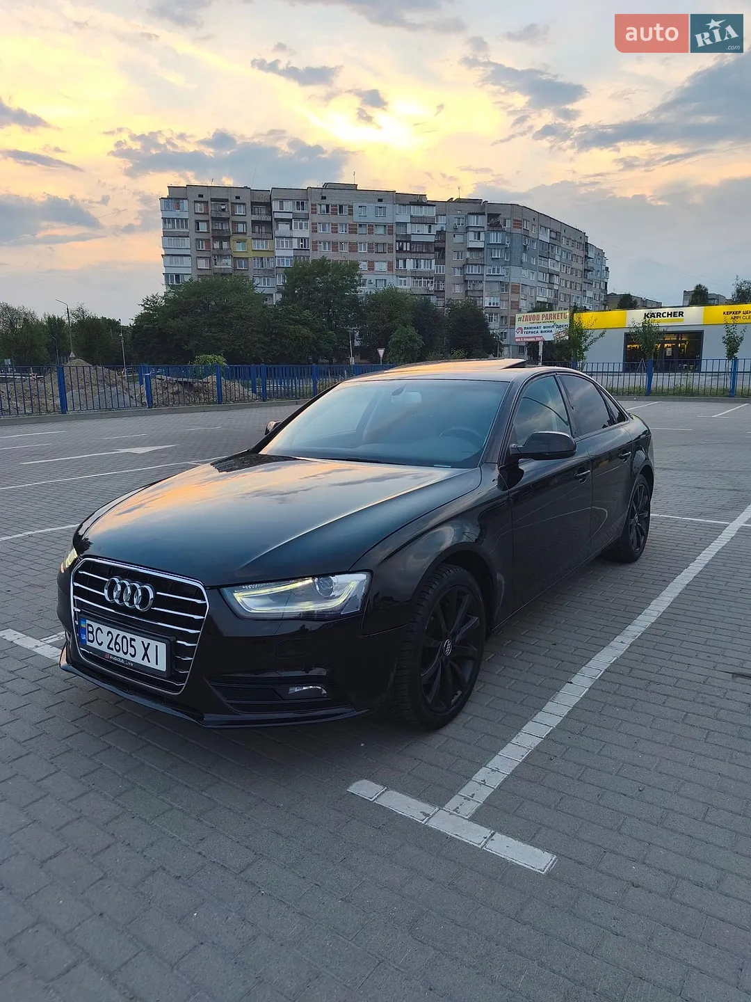 Audi A4, 2012