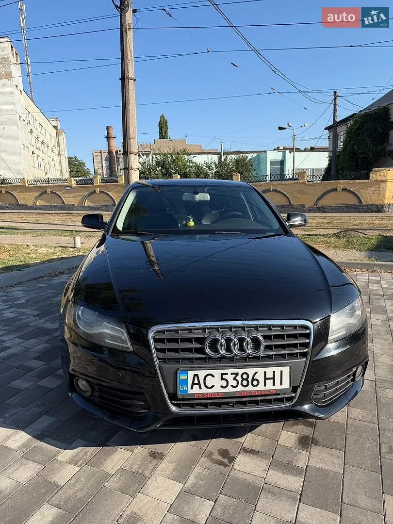 Audi A4, 2011