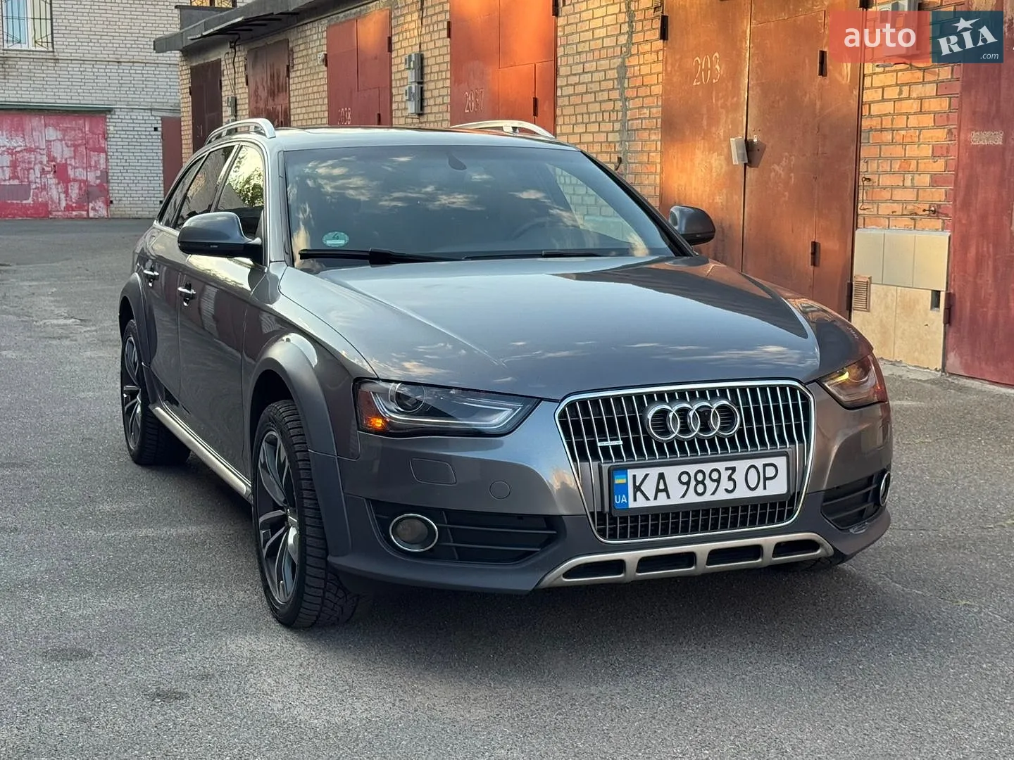 Audi A4, 2013