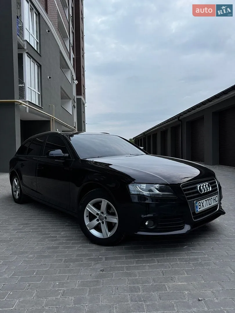 Audi A4, 2011