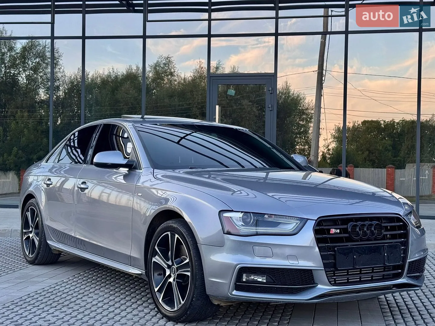 Audi A4, 2015
