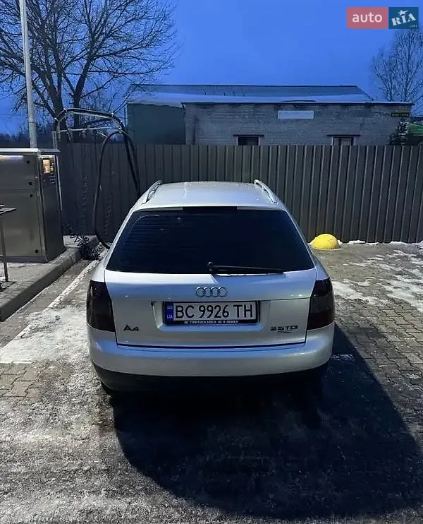 Audi A4, 2004