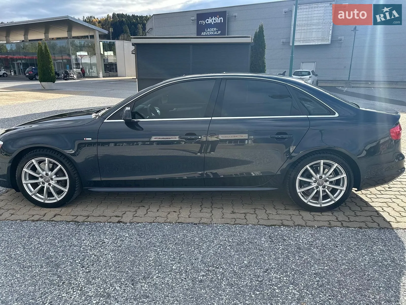 Audi A4, 2014