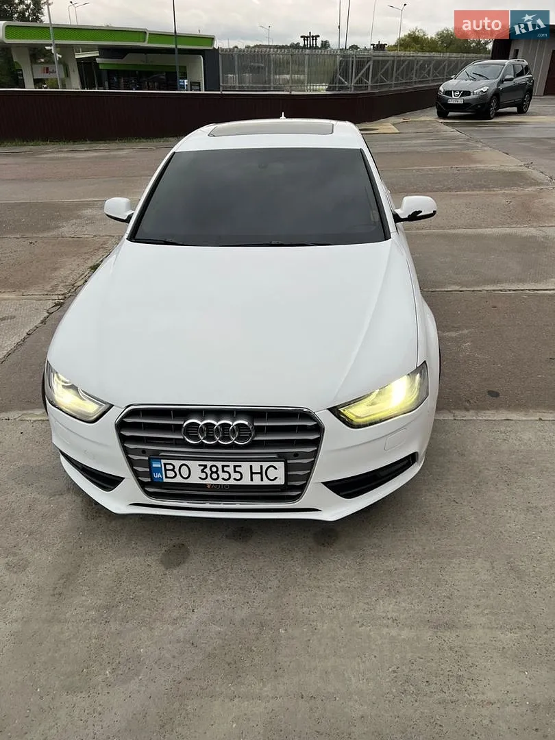 Audi A4, 2012
