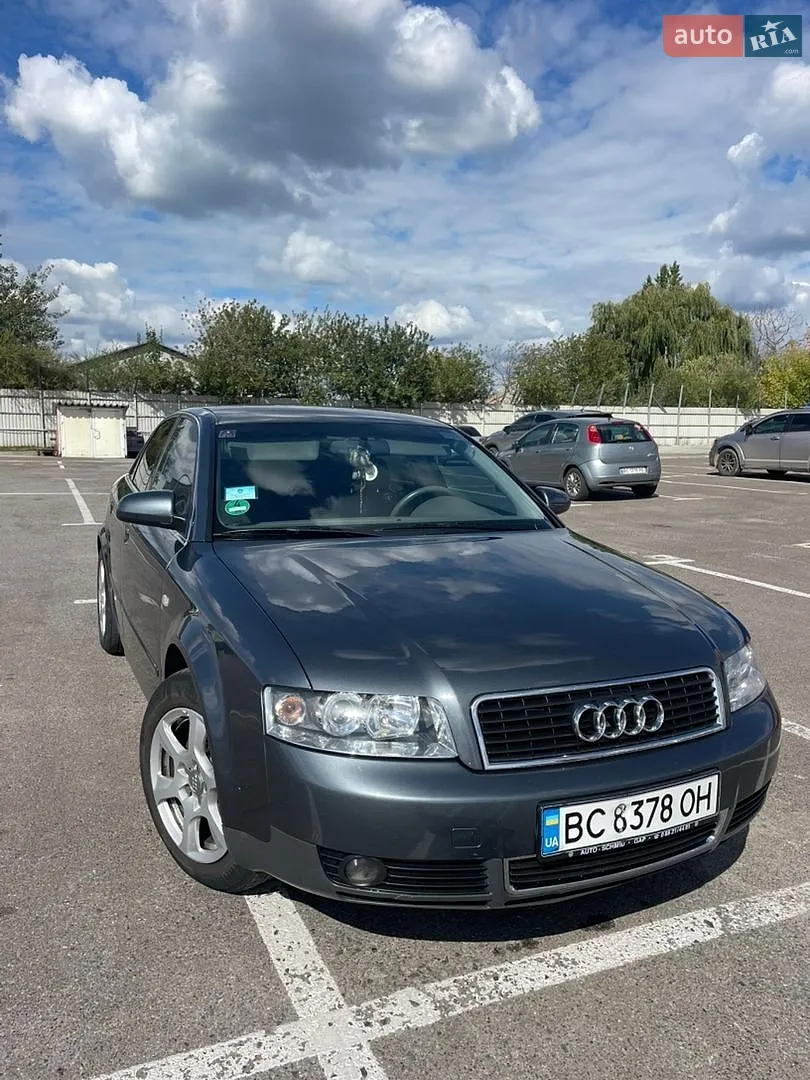 Audi A4, 2001