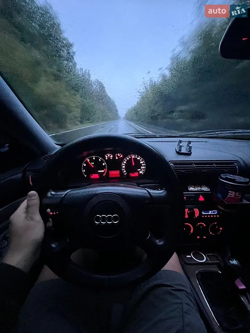 Audi A4, 1999
