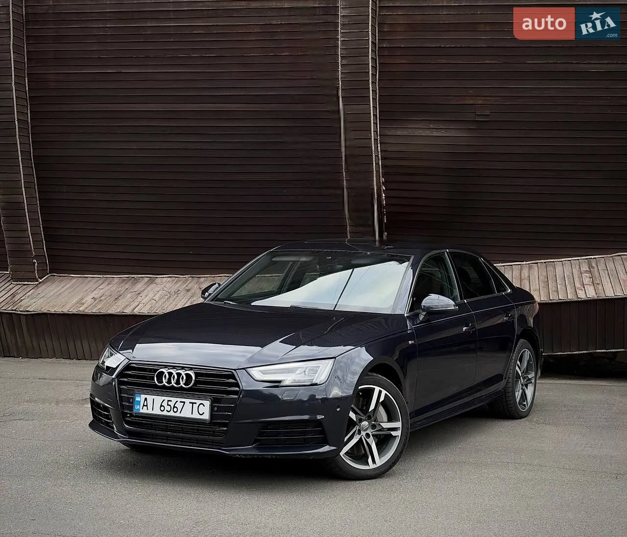 Audi A4, 2016