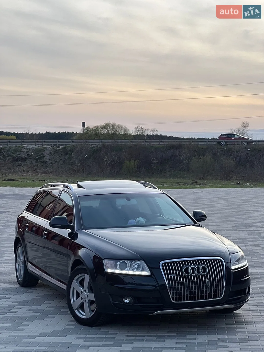 Audi A6 Allroad, 2011
