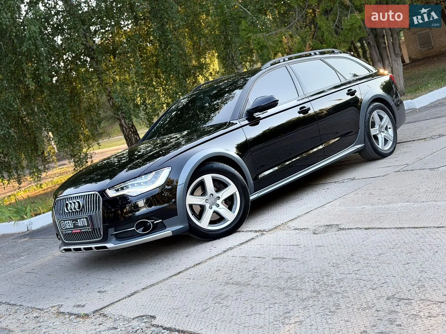 Audi A6 Allroad, 2013