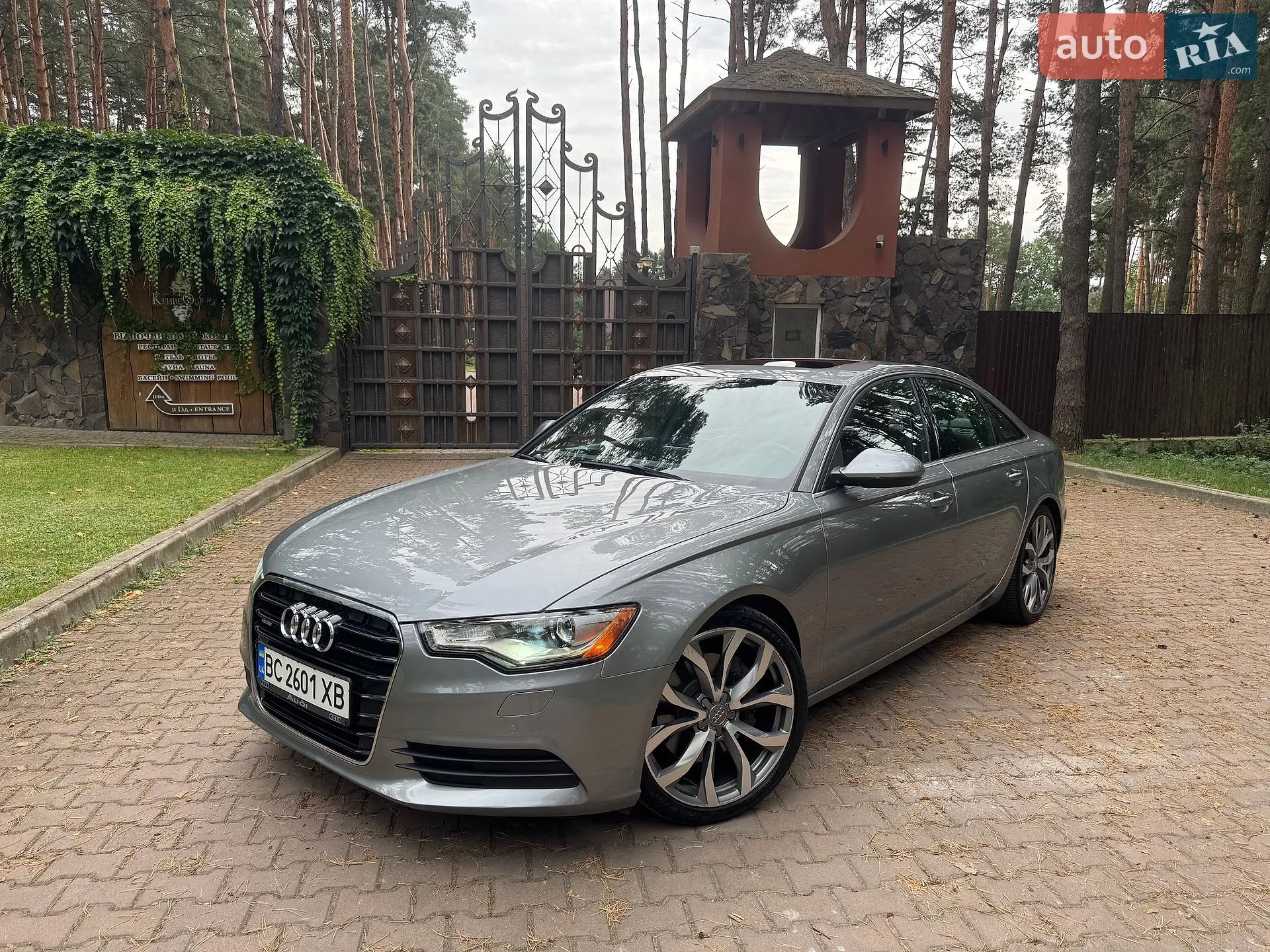 Audi A6 2014 — 1