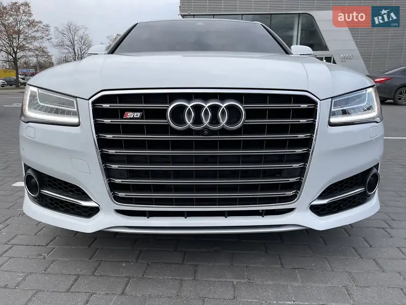 Audi A8, 2016