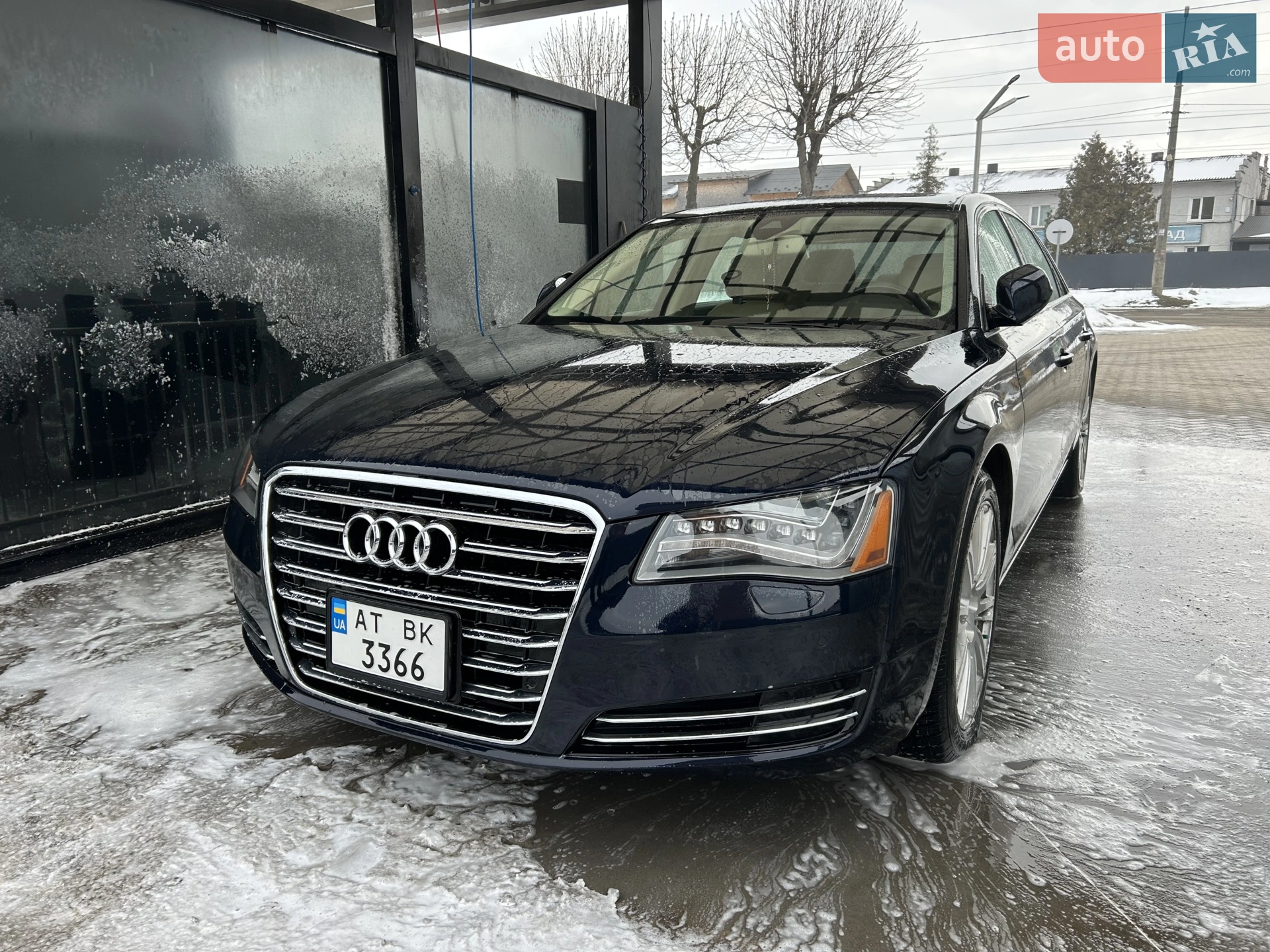 Audi A8, 2012