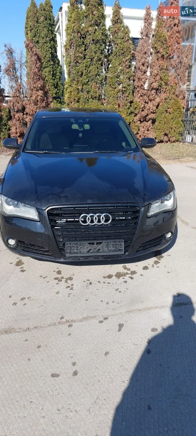 Audi A8, 2010