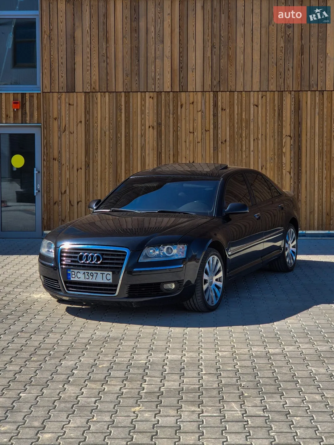Audi A8, 2004