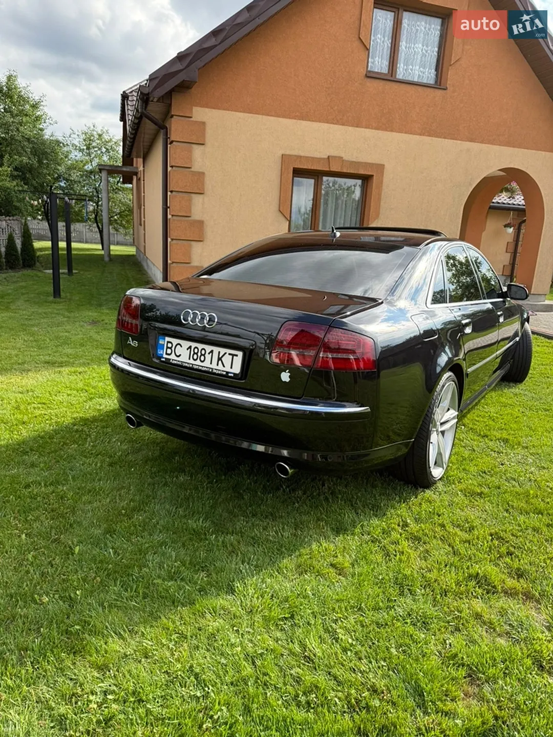 Audi A8, 2006
