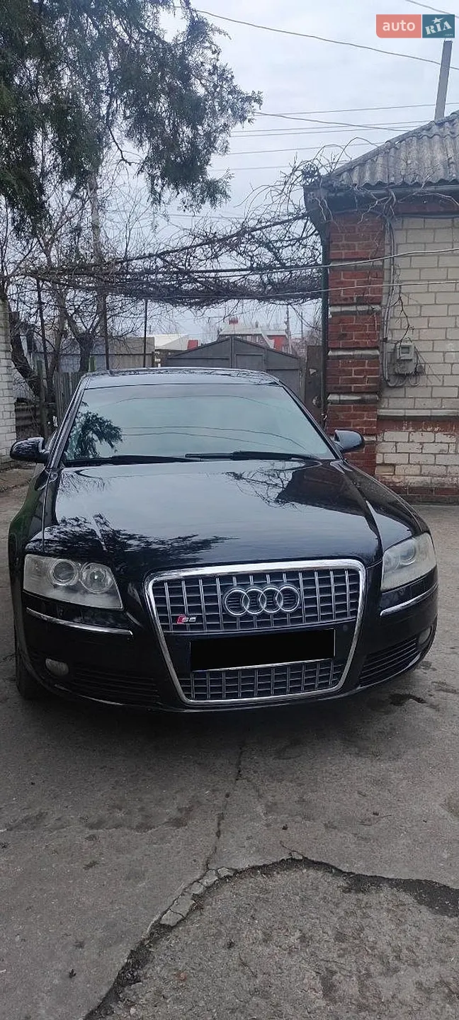 Audi A8, 2003