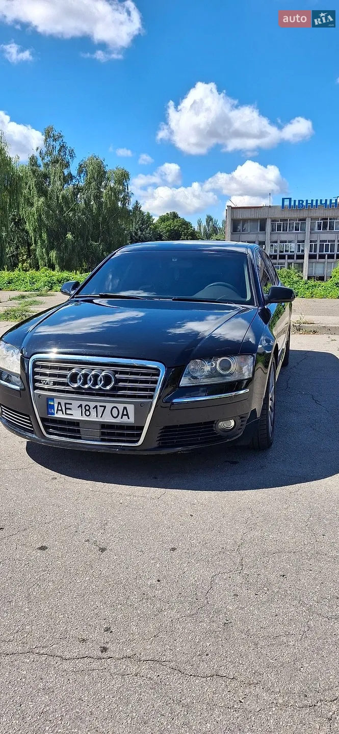 Audi A8, 2004