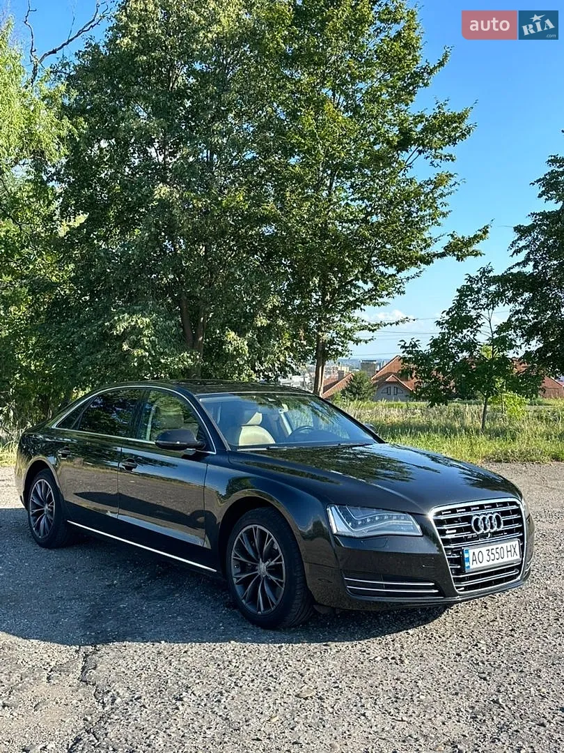 Audi A8, 2012