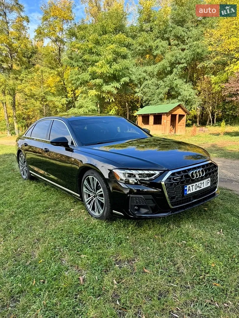 Audi A8, 2022