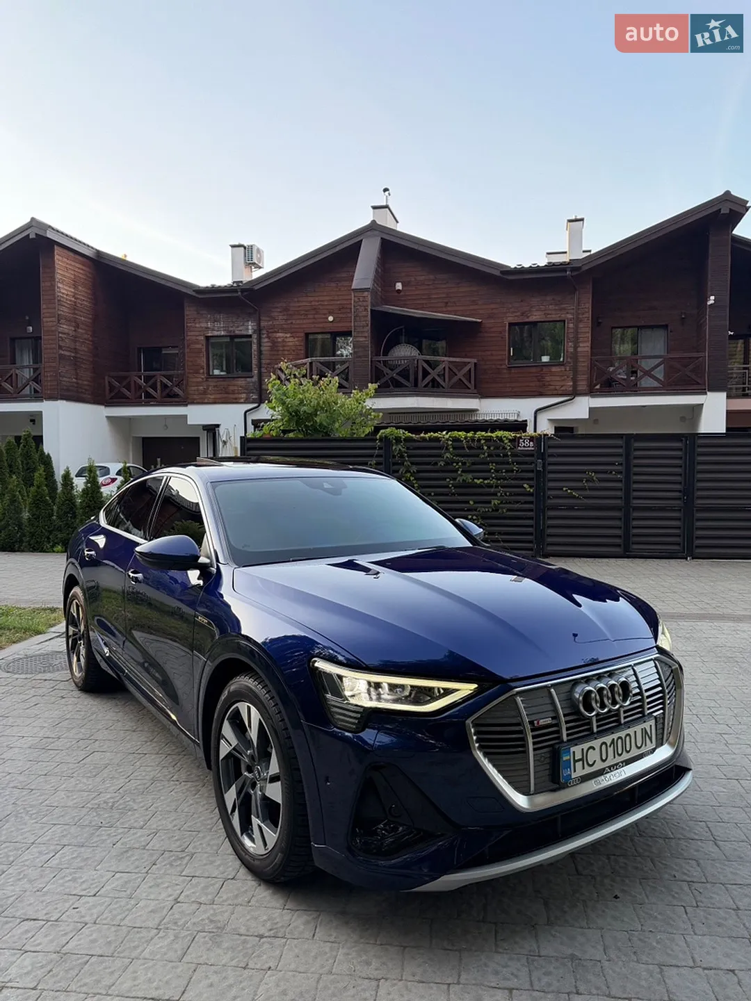 Audi e-tron Sportback, 2020