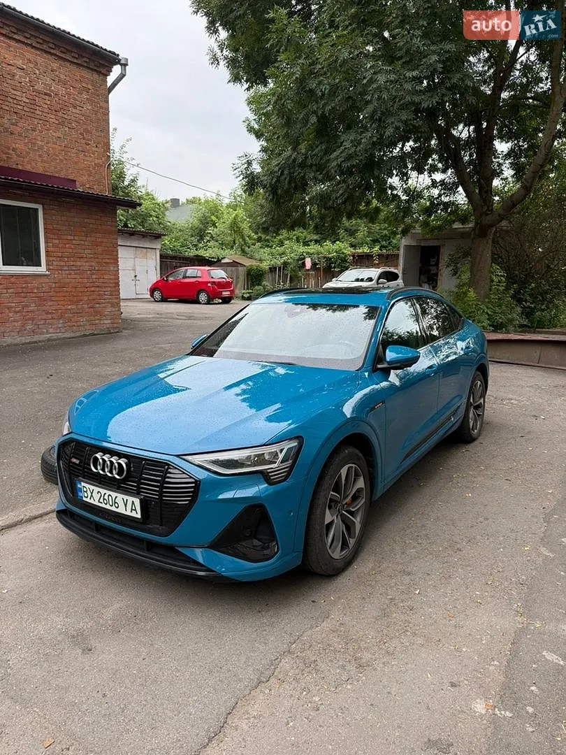 Audi e-tron Sportback, 2020