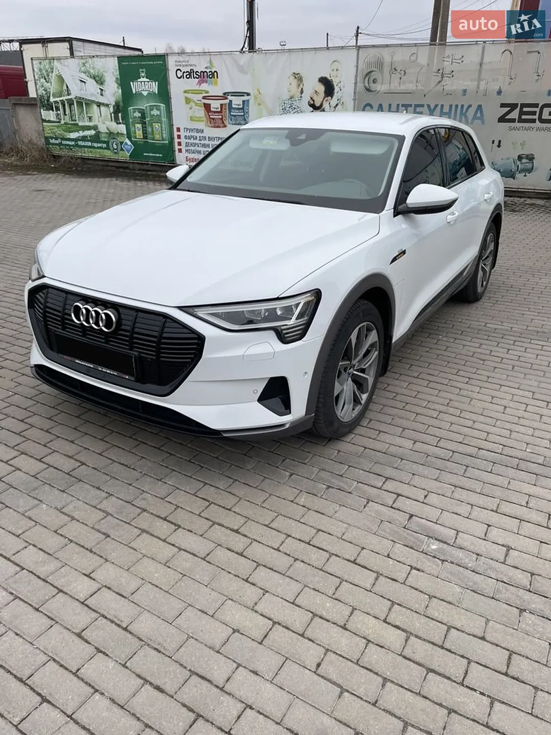 Audi e-tron, 2020