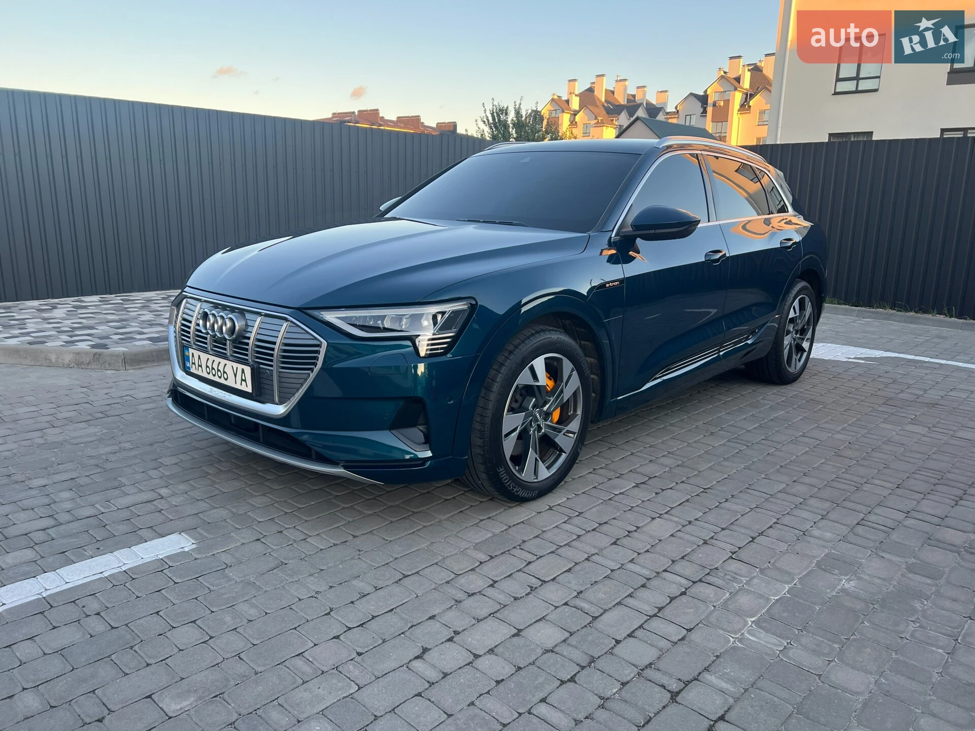 Audi e-tron, 2019