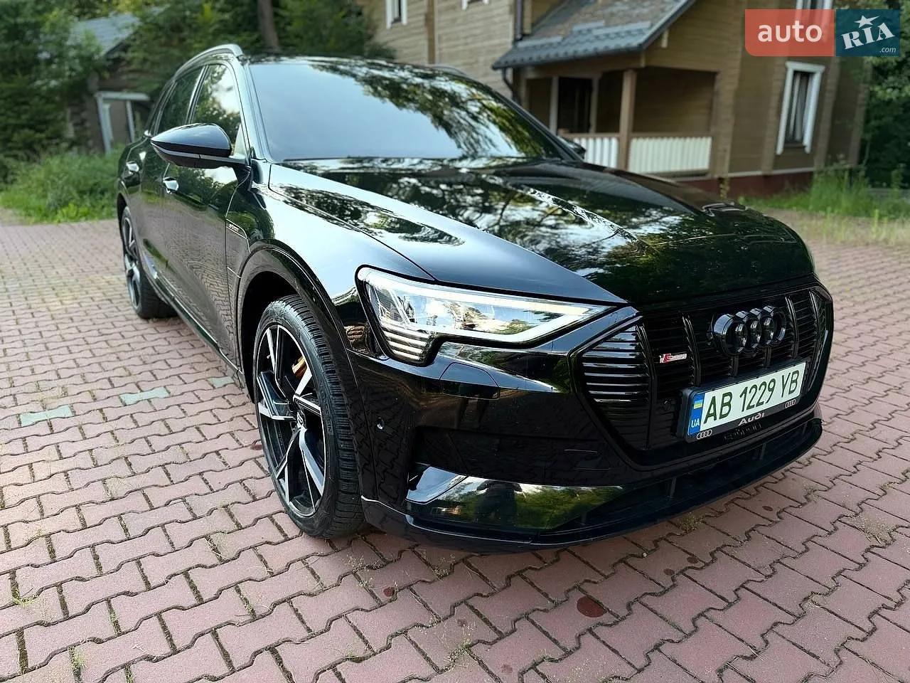 Audi e-tron, 2018