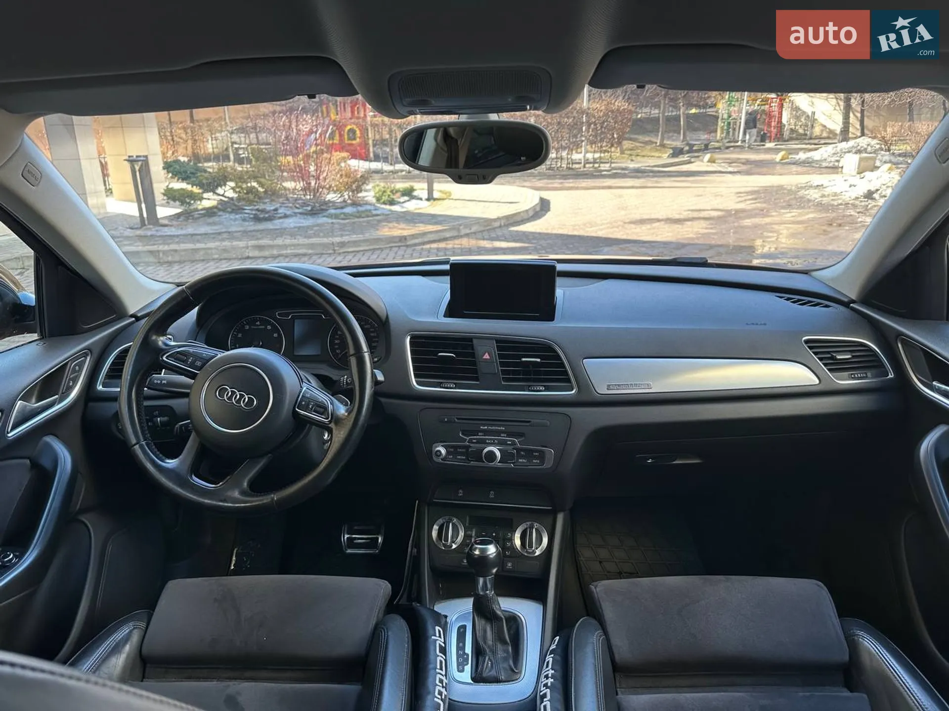Audi Q3, 2011