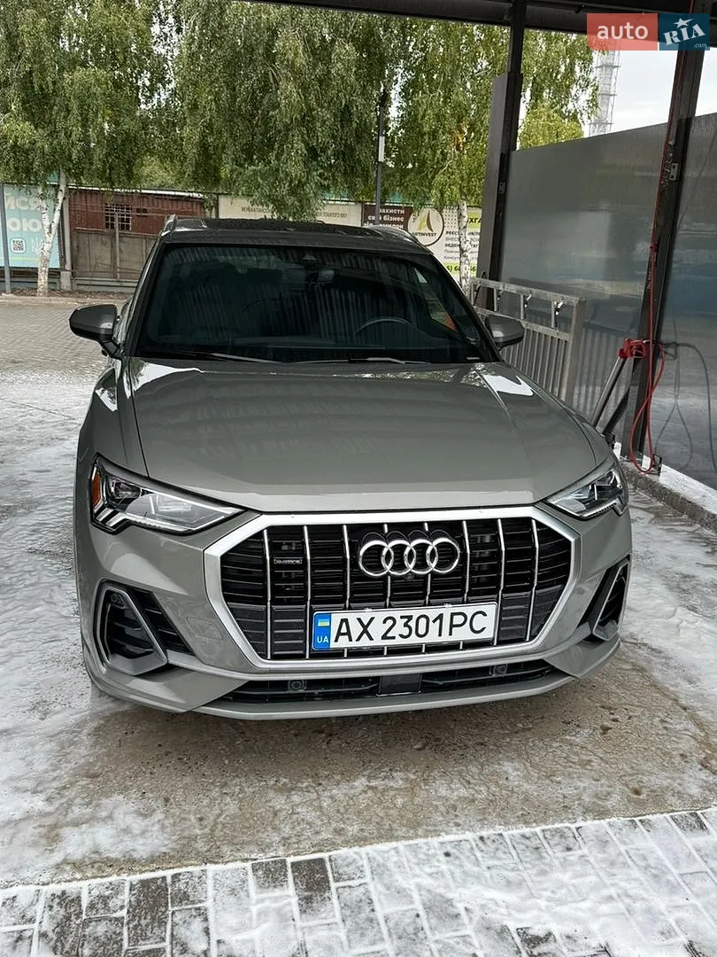Audi Q3, 2022