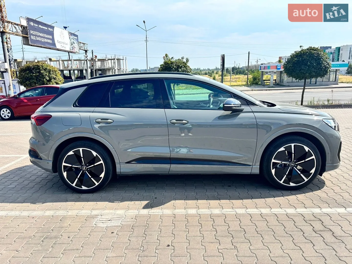 Audi Q4 e-tron, 2024