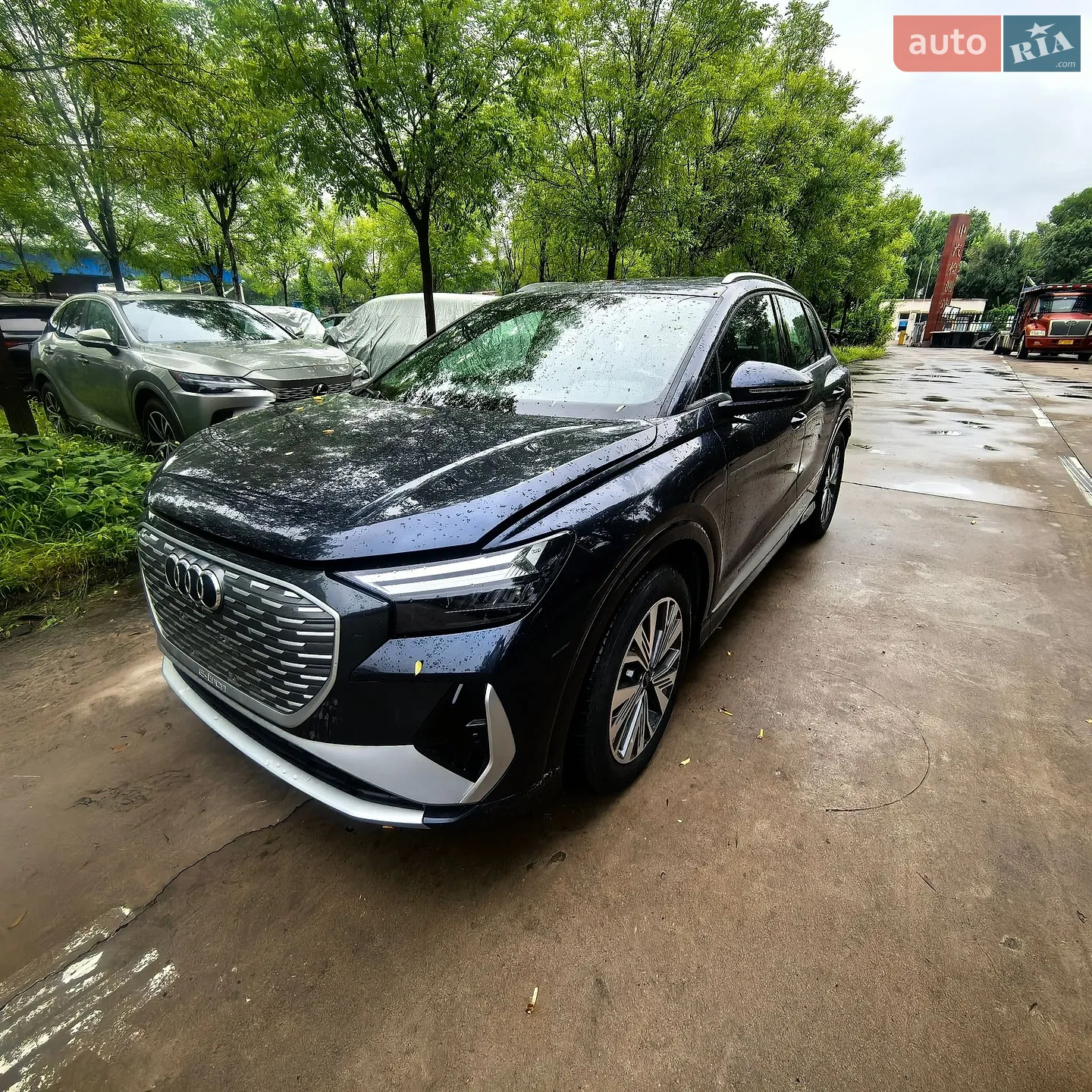Audi Q4 e-tron, 2024