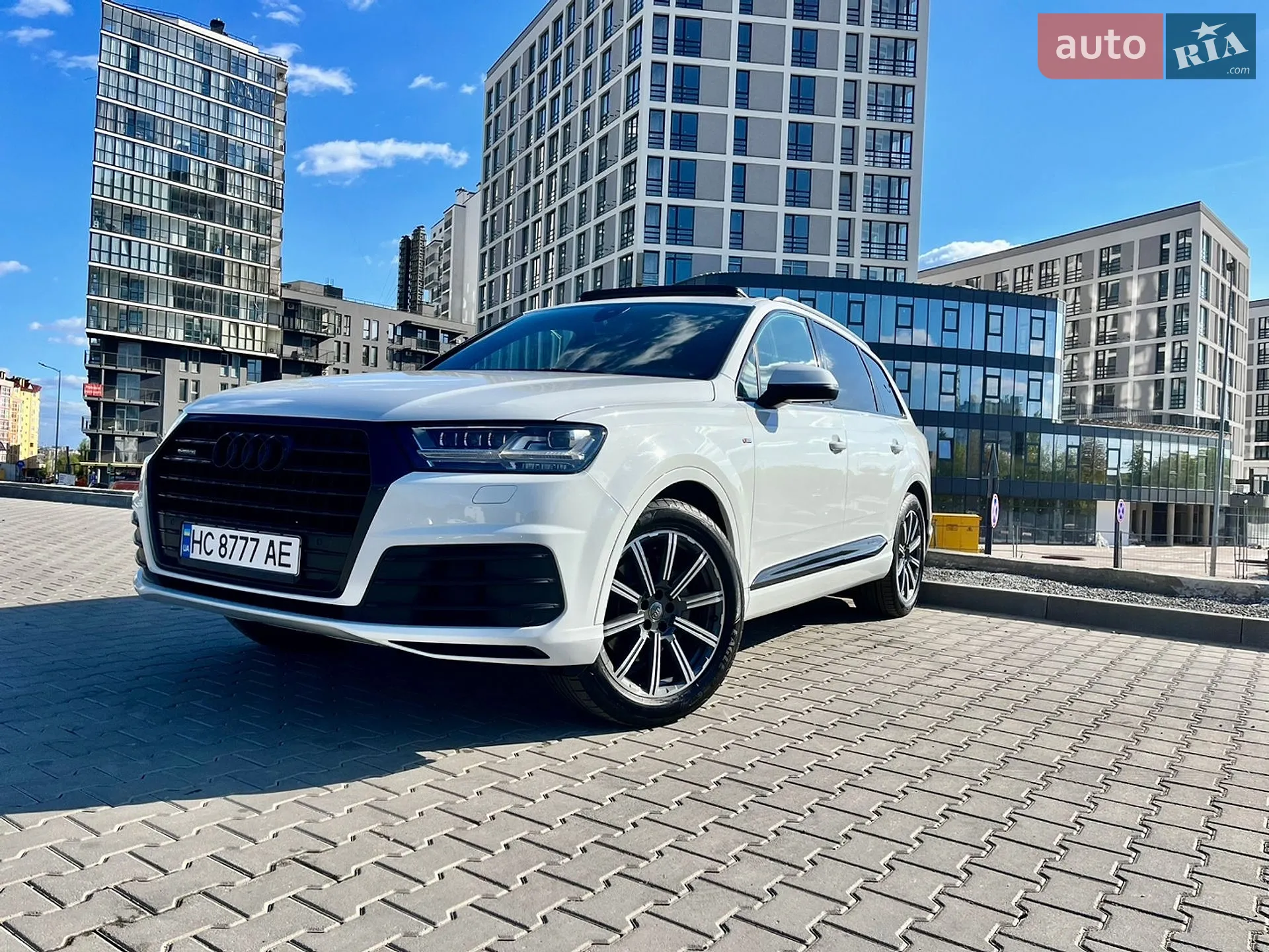Audi Q7 2016 — 1