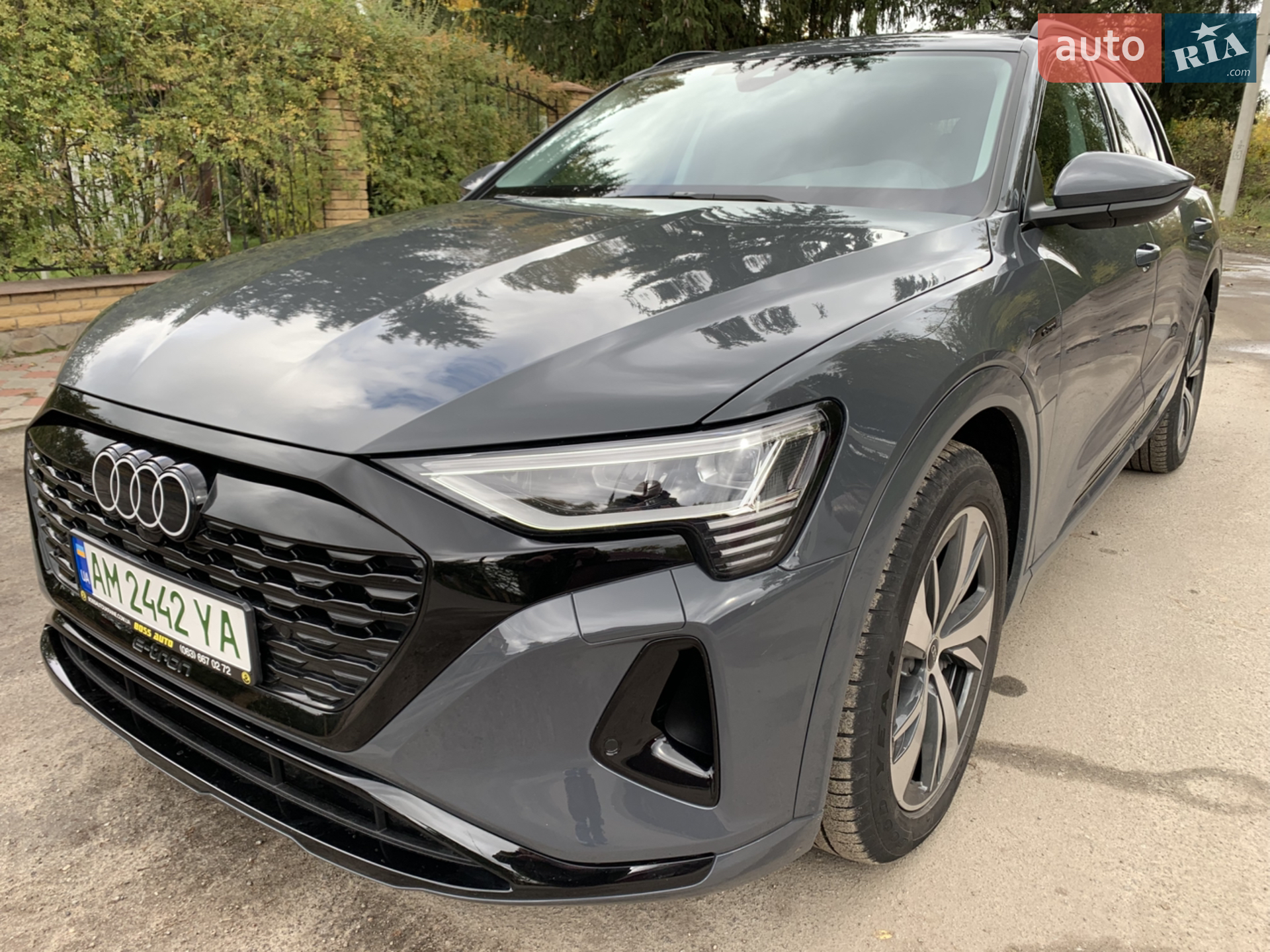 Audi Q8 e-tron 2024 — 1
