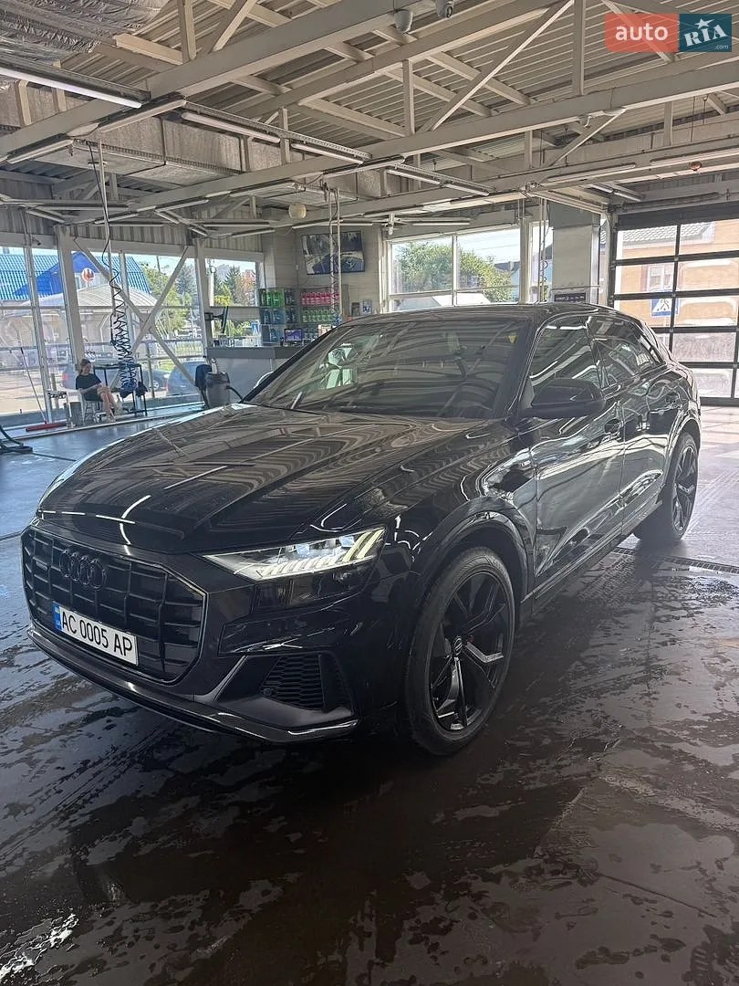 Audi Q8, 2020