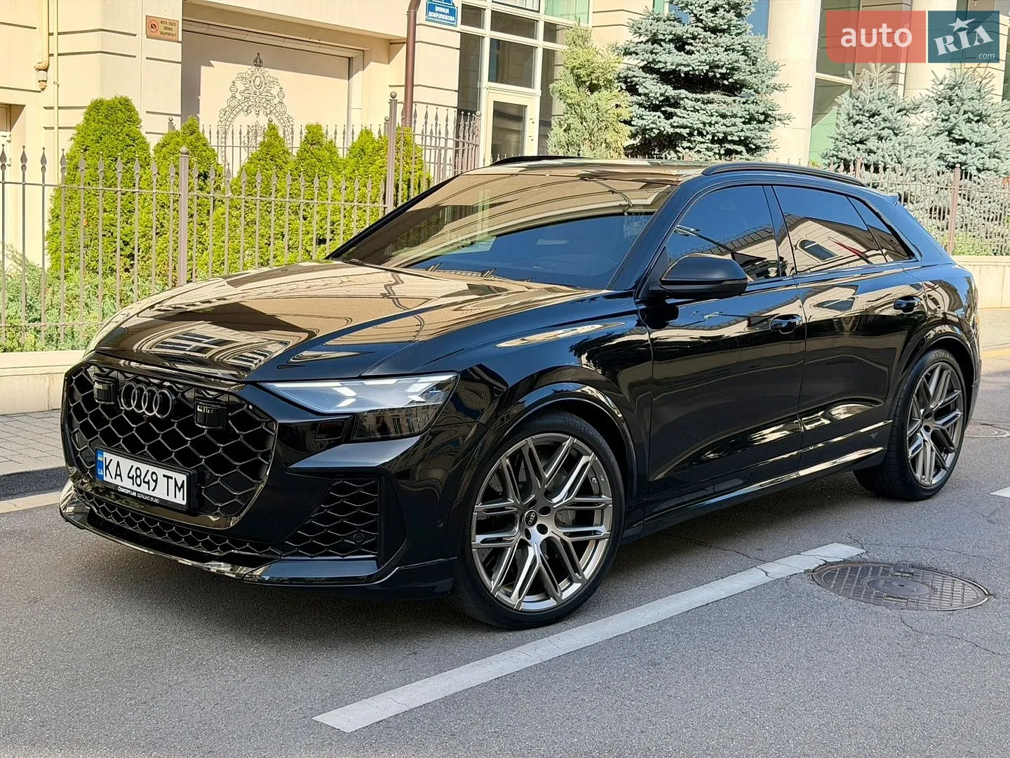 Audi RS Q8, 2025
