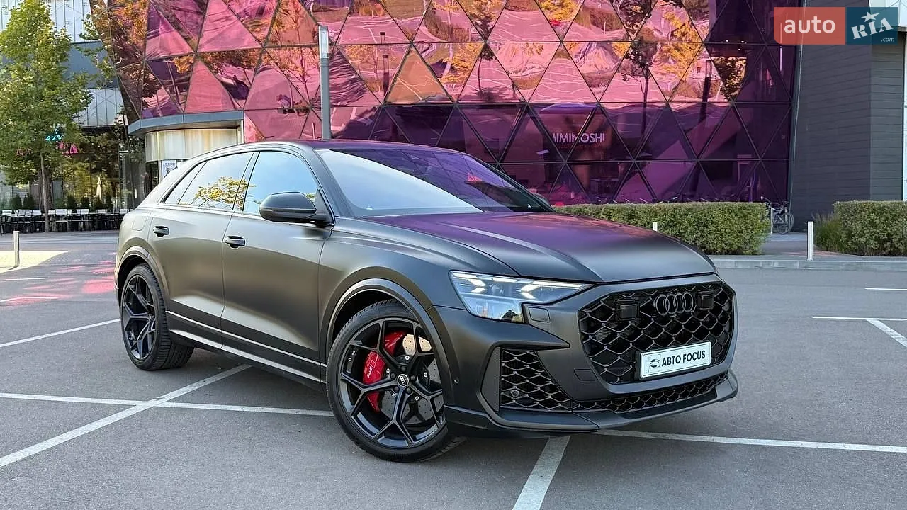 Audi RS Q8, 2025