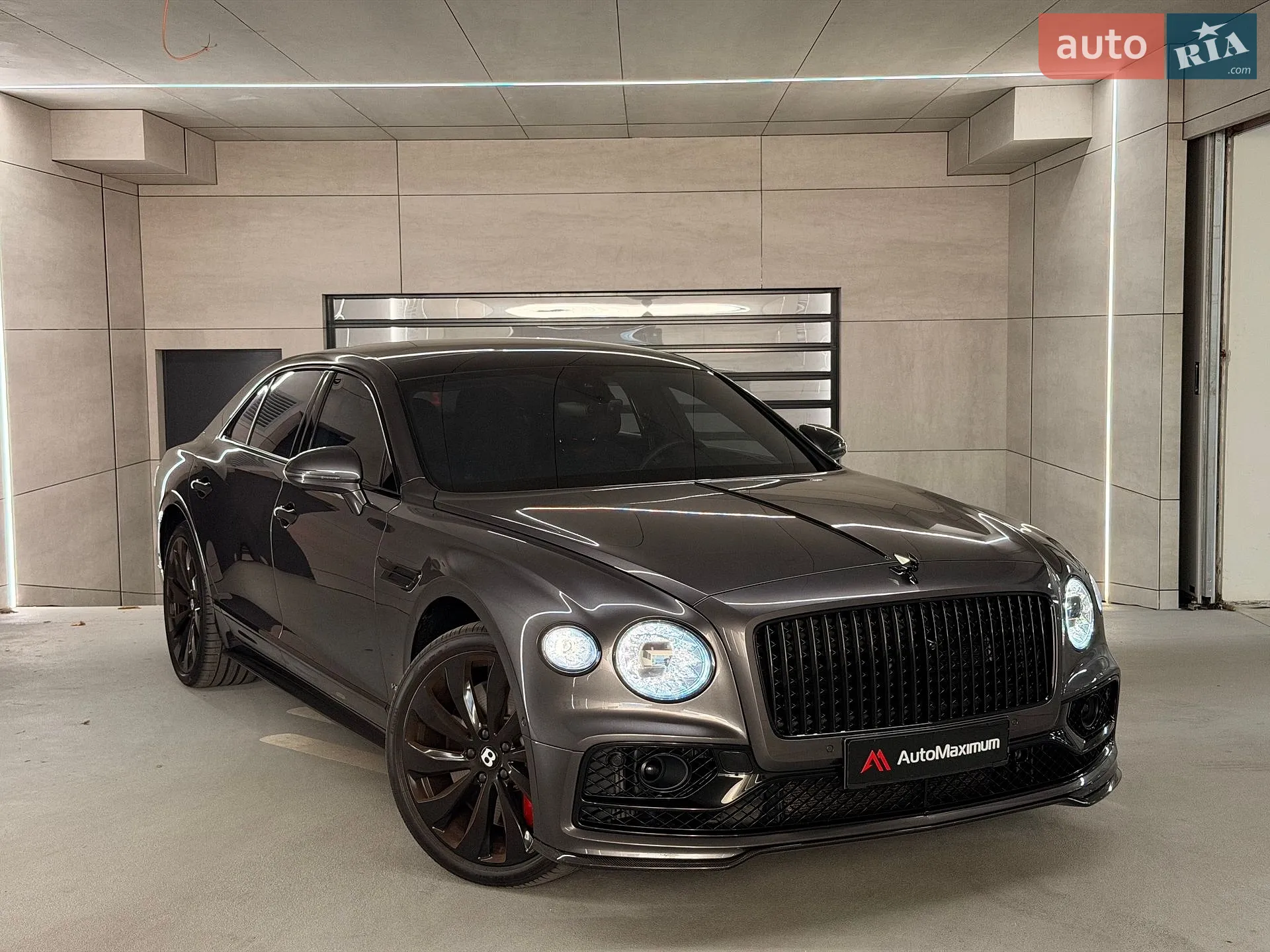 Bentley Flying Spur, 2021