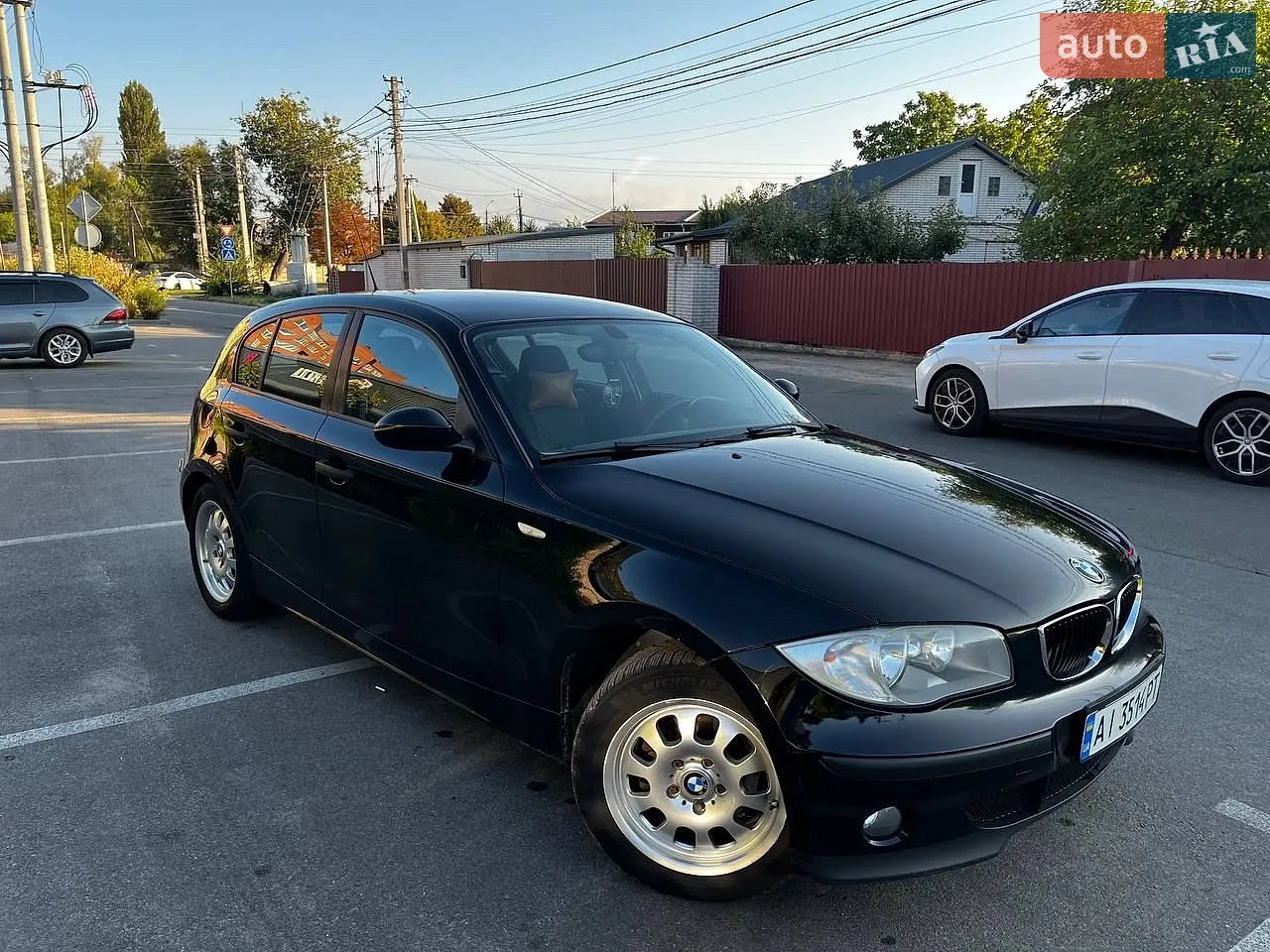 BMW 1 Series, 2005