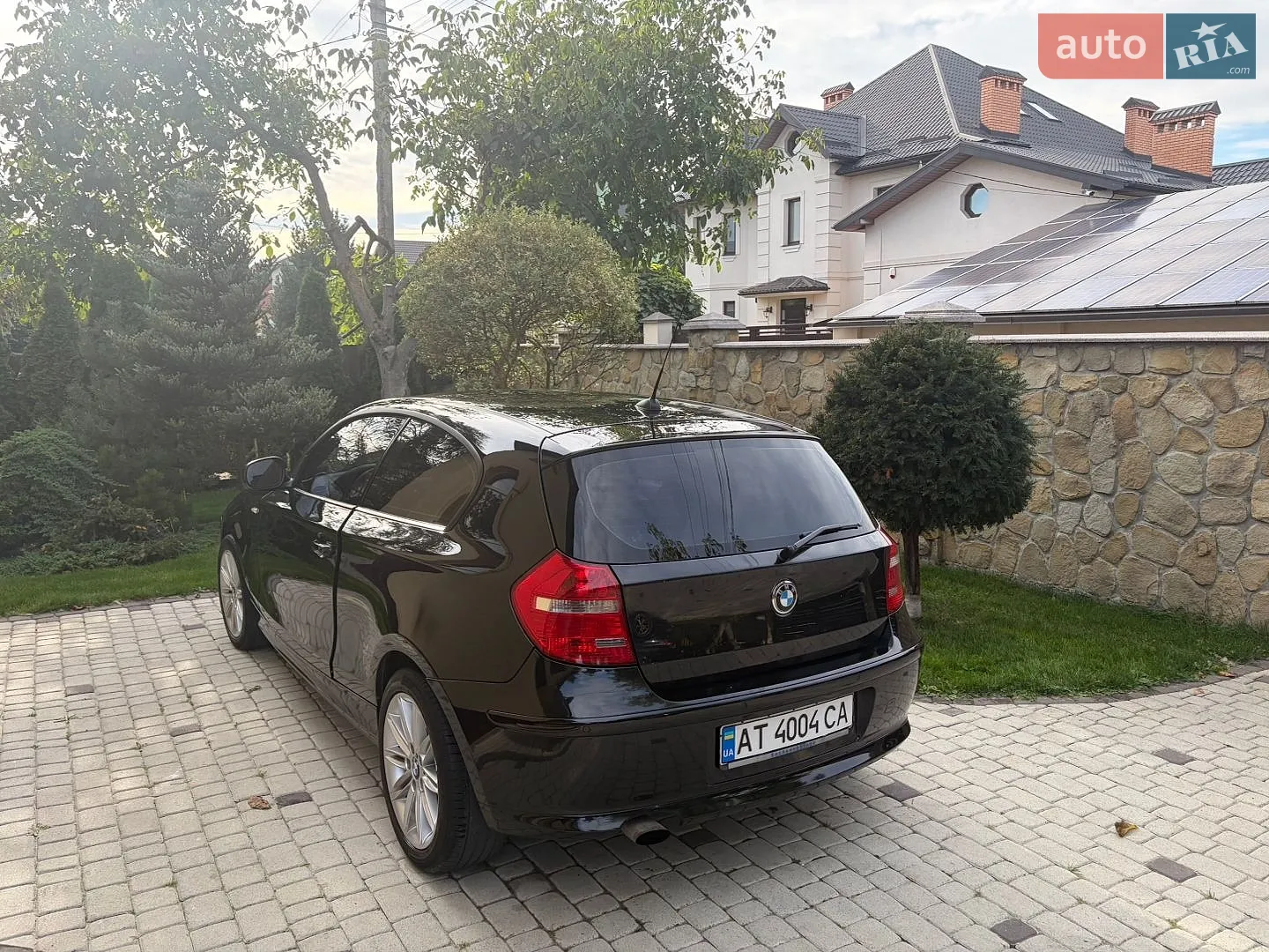 BMW 1 Series, 2010