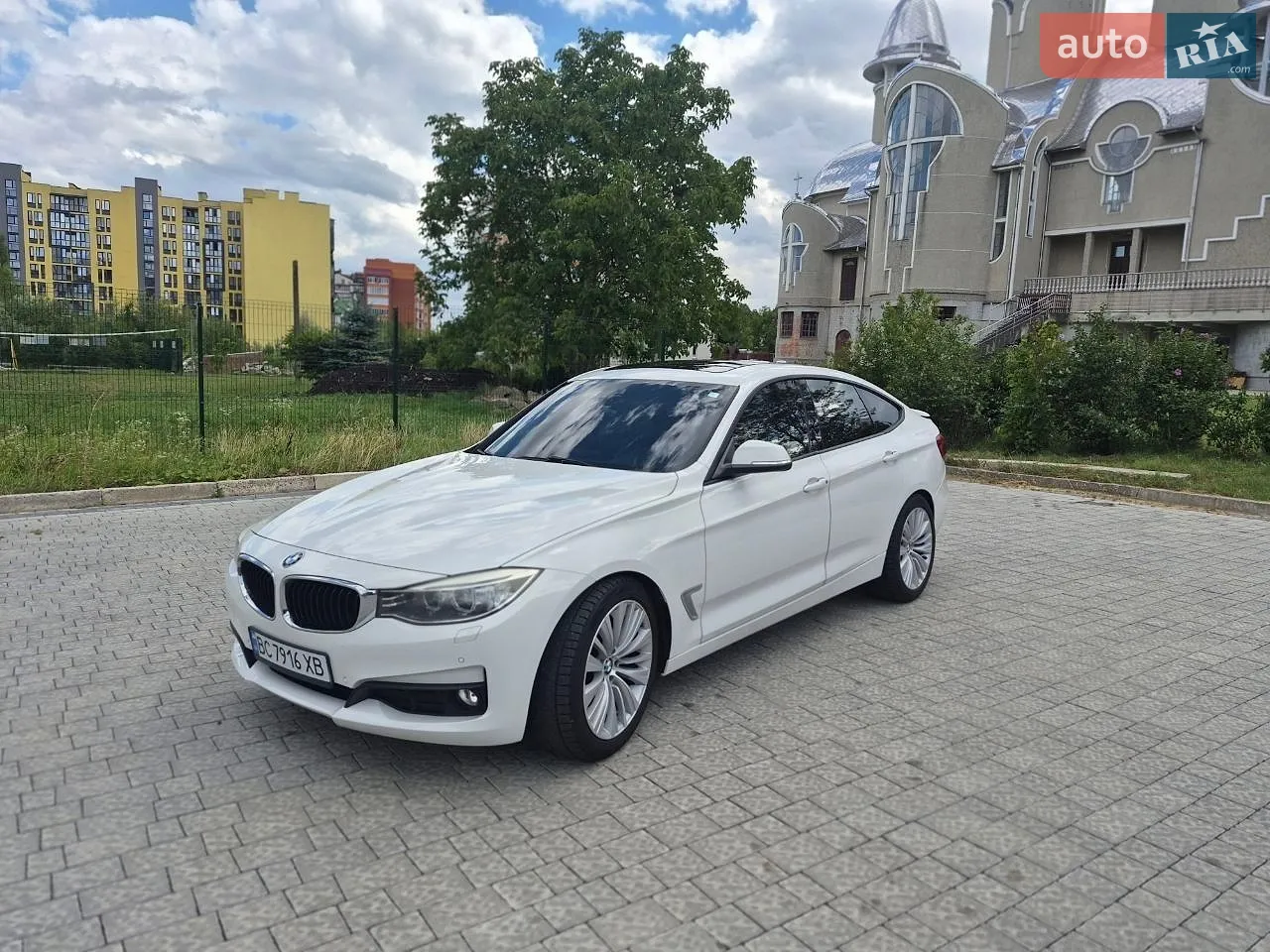 BMW 3 Series GT, 2013