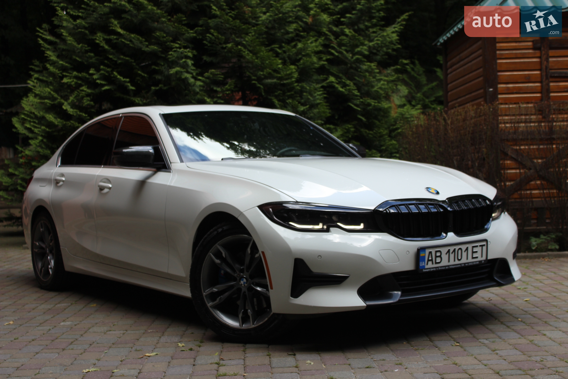 BMW 3 Series, 2019