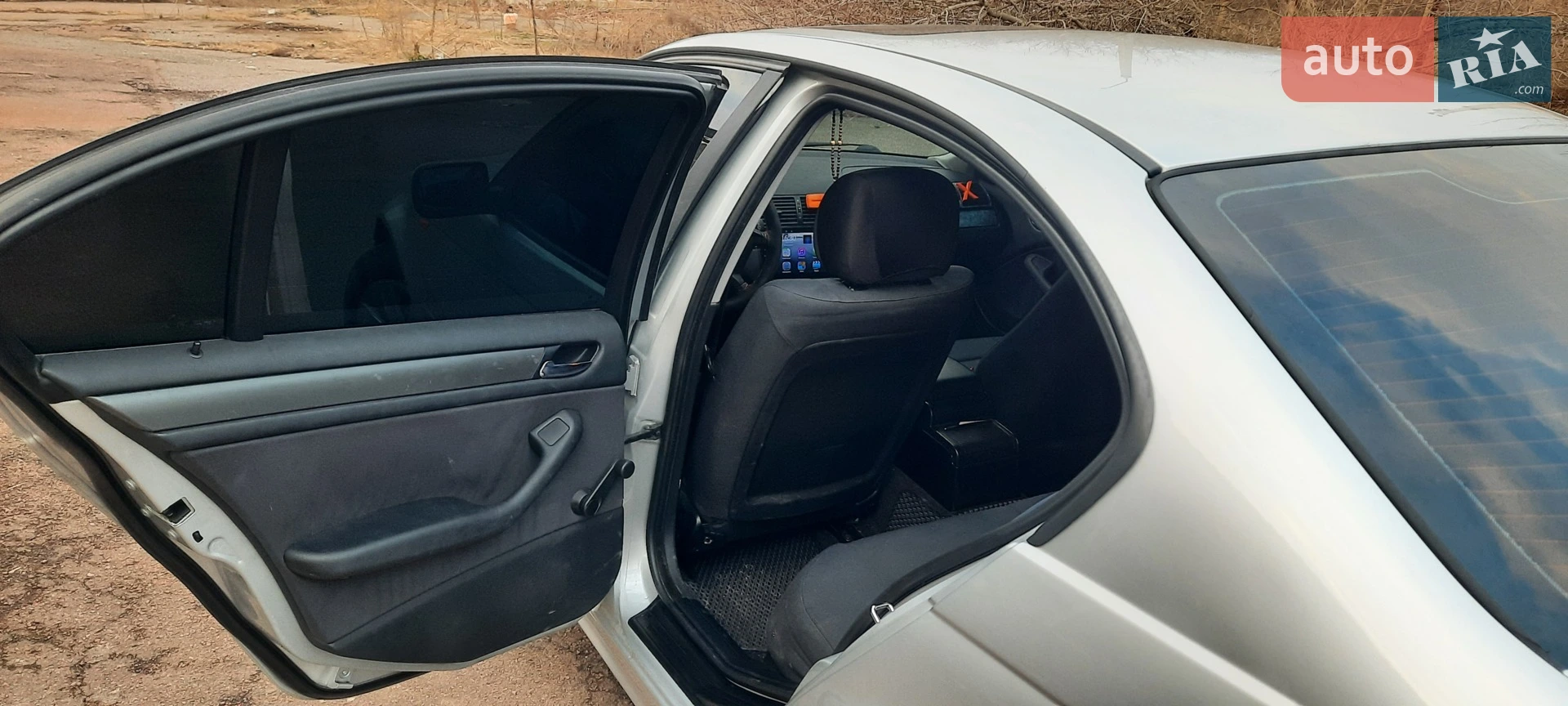 BMW 3 Series, 2002