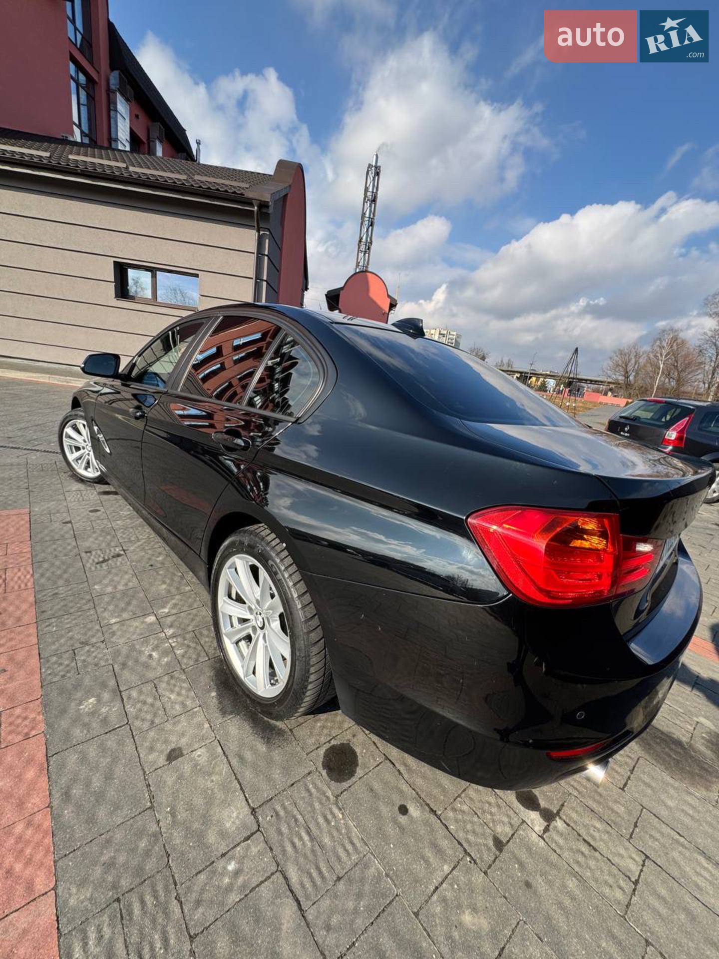 BMW 3 Series, 2013
