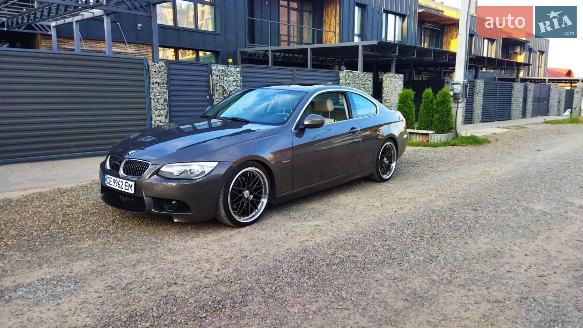 BMW 3 Series, 2011